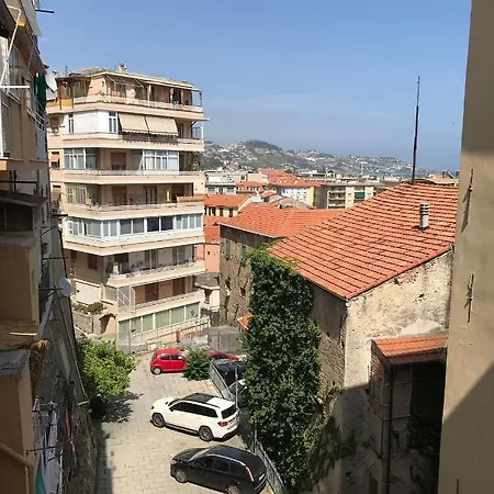 Bright Flat In Down Town Apartamento